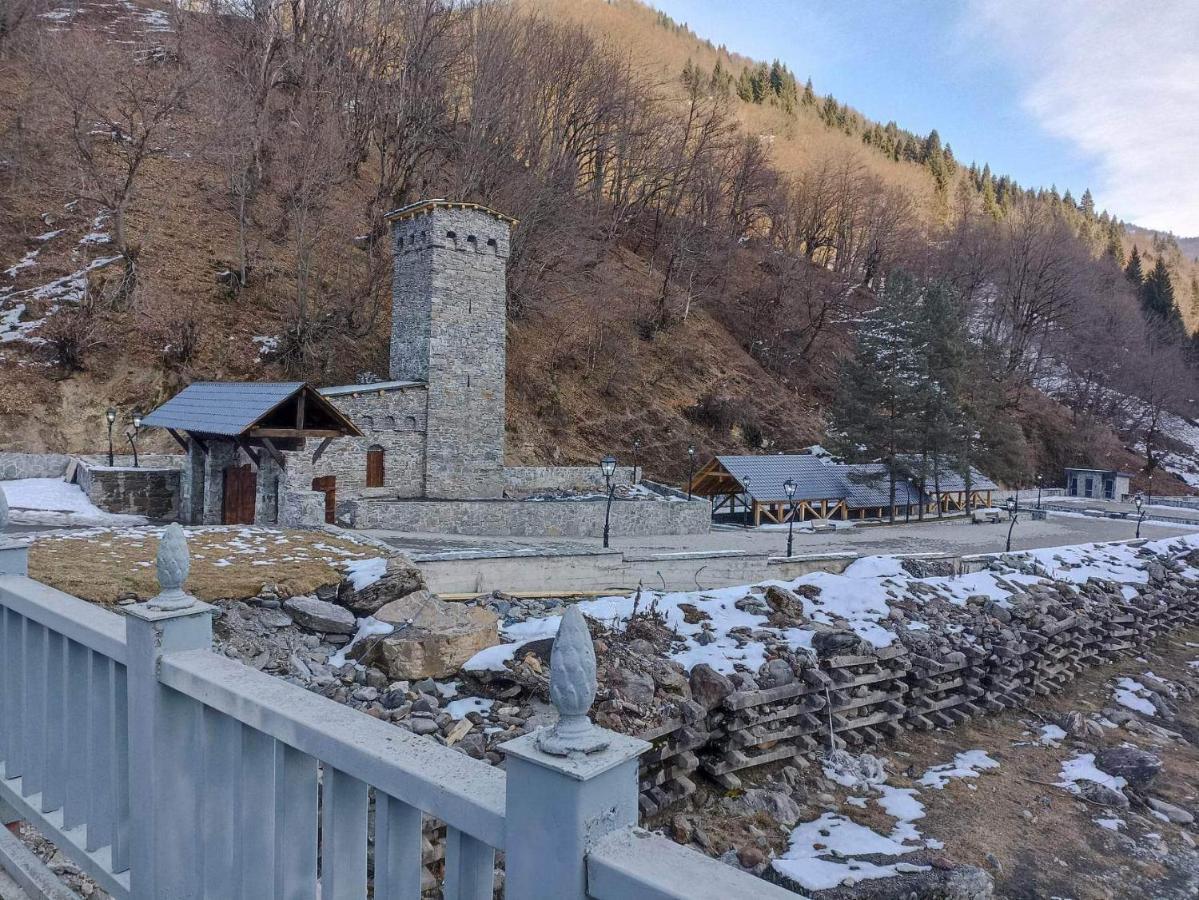 Гостевой дом SVANETI Lentekhi Экстерьер фото