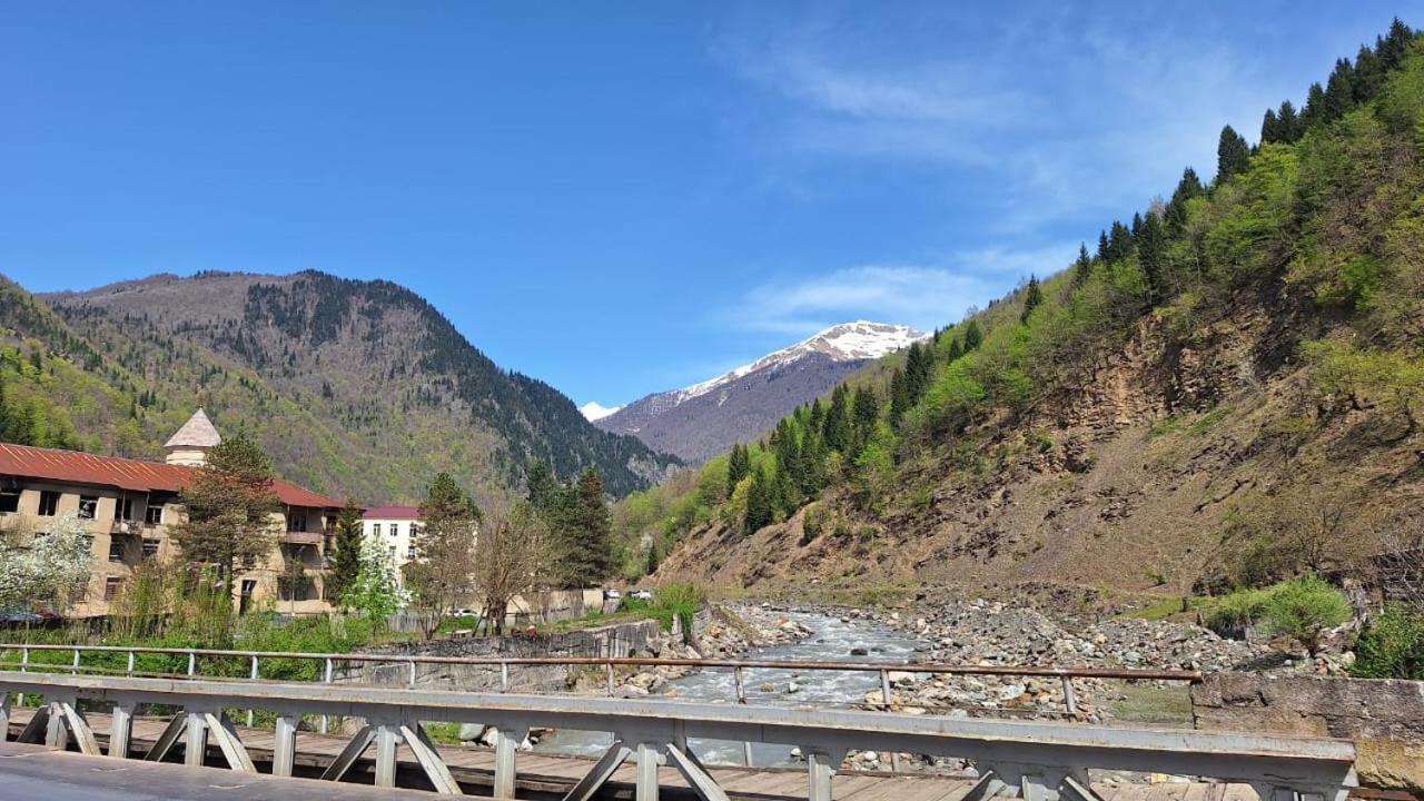 Гостевой дом SVANETI Lentekhi Экстерьер фото
